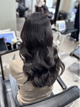 リス バイ ソヨン(Lis by SOYON) 韓国風簡単ヘアセット/ハッシュカット/コテ巻き/レイヤーカット