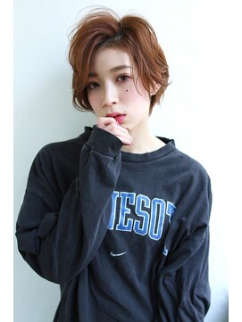 ラエティス(Laetus) 【Laetus】大人ハンサムショート×ラズベリーアッシュ