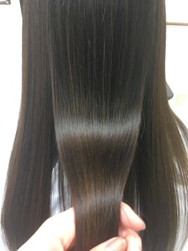 コレットヘア(Colette hair) 艶髪ナチュラルカーキベージュ☆