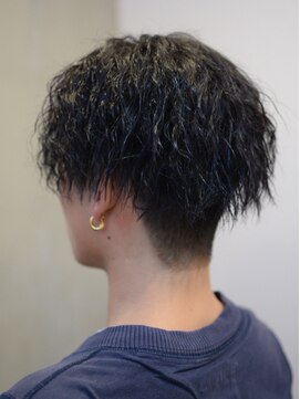 ワンズ(One’s) メンズパーマ×ツイストパーマ