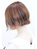 ハイトーンオレンジ/切りっぱなしボブ