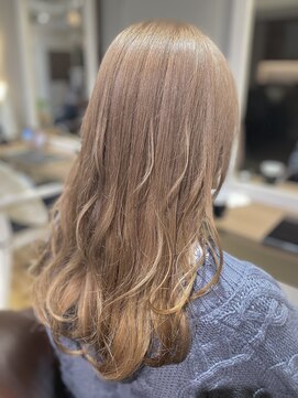 ラウレアヘアー(Laule'a hair) ハイトーンミルクティーベージュ