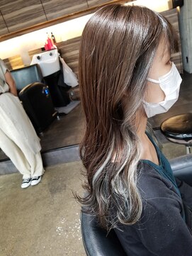 ユーアールキャッスル(UR CASTLE) インナーカラー　ホワイト