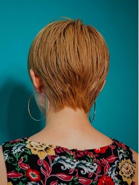 カラーサロンビスカリア 相模原エリア 淵野辺駅店(Color salon Biscaria) 簡単スタイリング☆オレンジカラー☆個性的[淵野辺/淵野辺駅]