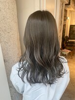 LIBERTE銀座　大人可愛いオリーブグレージュ