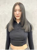 黒髪カタログ/グレーベージュ/レイヤーロング/アッシュカラー