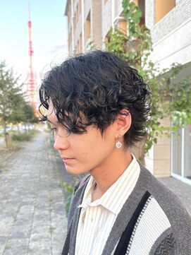 グート ヘアーメイク(gut HAIR MAKE) King Gnu 常田大希風 スパイラルパーマ