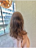 【el zafiro yodoyabashi】大人女性大きいユルパーマ