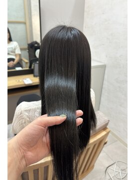 エクラートリュクス 津田沼(ECLART Luxe) ケアアイテム使用◎ 美髪縮毛矯正