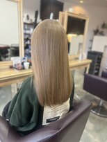 マテリカ 西神伊川谷店(Materica)&nbsp;ブリーチカラー(ブリーチ2回＋オンカラー)＋トリートメント