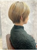 スタイリングが楽な大人ショート