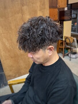 ロルド シェリ(Rold Cheri) 【山本智文】男髪スペインカールツイストスパイラルパーマ