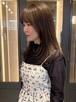 アトリエ(atelier.)&nbsp;髪質改善 レイヤーカット 艶髪 アッシュブラウン 顔周りカット