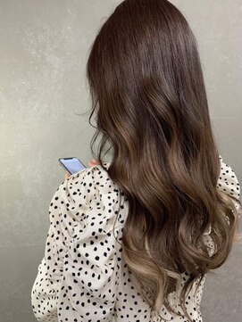 カルフール オハナ せんげん台西口店(Carrefour OHANA) 透明感ブラック・韓国風・暗髪・エフォートレス・トレンドヘア