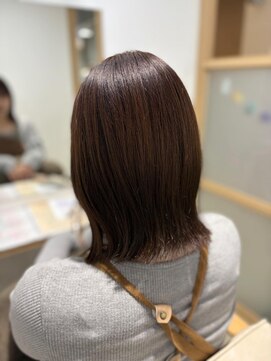 シロ(siro) ぱつっとボブ