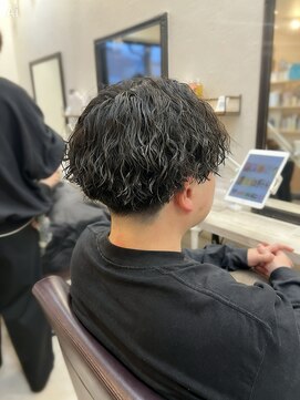 ヘアールーム アート(hair room a to by NYNY) リアルツイストスパイラルパーマ