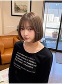 ボブ×ベージュカラー