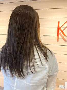 オークラ 万代シルバーホテル店(OKURA)の写真/髪のお悩みに合わせたトリートメントで、今までとは違う仕上がりに感動♪毛先まで潤いたっぷりの美髪へ。