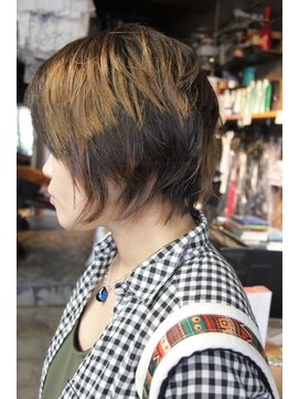 オーバーキャプテンネイキッド(OVER CAPTAIN NAKED) 個性派パッツンカラー×レイヤーアシメデザイン