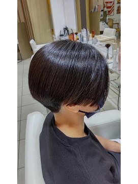 ヘアーアティレ(HAIR attirer) スパイシーツーブロック