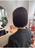 切りっぱなし風内巻きボブ