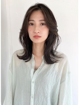 キイ ギンザ(k.e.y GINZA) ナチュラルなミディアムヘアスタイル