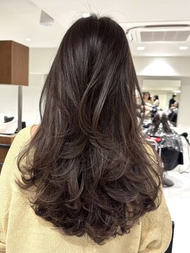 ジルブラン 錦糸町(JIL BLAN) レイヤーカット艶カラー透明感カラーナチュラルハイライト