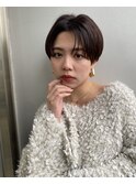 前髪あり耳掛け丸みくびれショートボブ20代30代40代50代60代