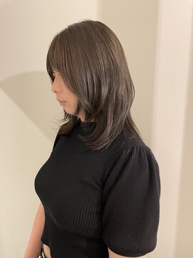 ユニコ(unico) ミディアムレイヤー/オリーブ