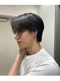 メンズ韓国ヘアダウンパーマセンターパート