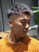 メッツ 原宿(METS) MEN'S/ツイスパ×ハイライト×フェード/短髪