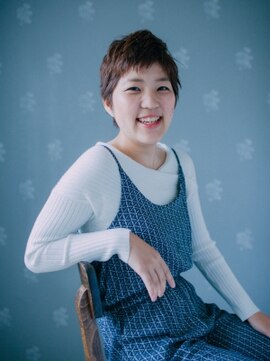 エマージュ 新宿(Emerge) エアリーベリーショート