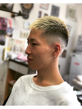 バーバーショップ エイチツー(BARBERSHOP H2) スキンフェード
