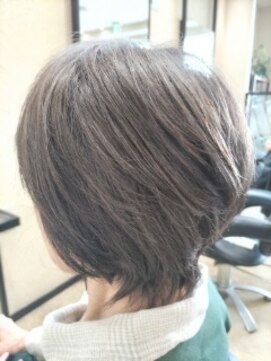 エイチ エアー ダヴ H air DAV調布北口 シルバーグレーカラー