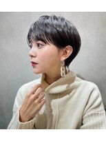 ウーフ(U-fu) 大人かわいい暗髪ショート