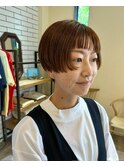 ミニボブショート大人可愛いワカメちゃんヘア×ヌーディーカラー