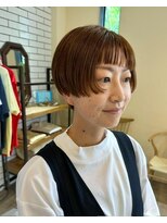 シフト(SHEEFT) ミニボブショート大人可愛いワカメちゃんヘア×ヌーディーカラー