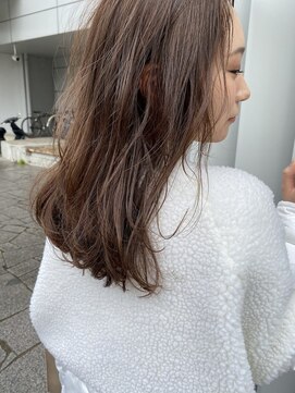 グロウウィング(GROWING) ロングミディアム×アッシュベージュ