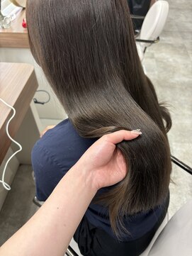 ボタン ハカタ(VOTAN hakata) 【votan yui】オリーブブラウン×ロングヘア