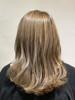 アズール 草加(azule)&nbsp;ハイライト　ブリーチ　ベージュ