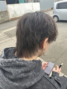 フッドウルフ(HOODWOLF) 【中性】ウルフカット