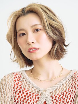 ルクスドレ 新宿(Luxe doree') ★外ハネボブ/インナーカラー/菱形ボブ/ペールベージュ[新宿]