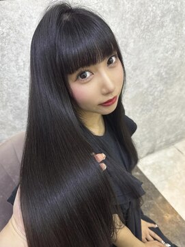 ラビス(Lovis) ミディアム/暗めカラー/デザインカラー/フェイスフレーミング