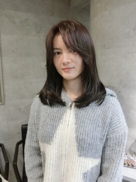 ラナ 新宿(lana) ミディアム/レイヤー/トリートメント/【lana hair新宿】