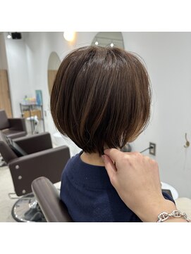 アース 新瑞橋店(HAIR&MAKE EARTH) レディースショートスタイル
