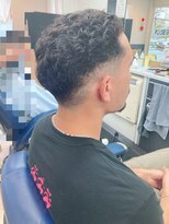 メンズ専門理容室　キングB・B 　新大久保&nbsp;ローフェード