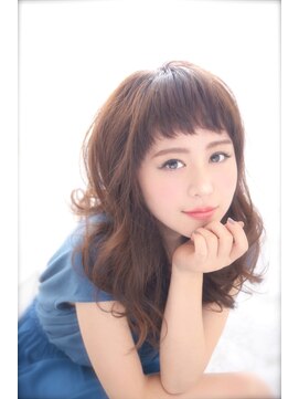 ビッケ(Vicke) 【Vicke渋谷】眉上バングが可愛い☆ガーリーウェーブ