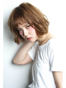 ラエティス(Laetus) ハニーベージュ×無造作カールで揺らぎボブ【Laetus大和西大寺】