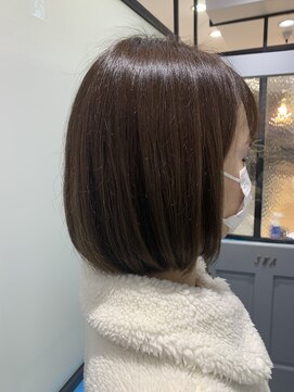 シー バイ ロンド 新宿(Sea by Lond) 柔らかな印象のまろベージュ×ボブ