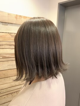 ベンチ 新宿店(bench) 外ハネボブ